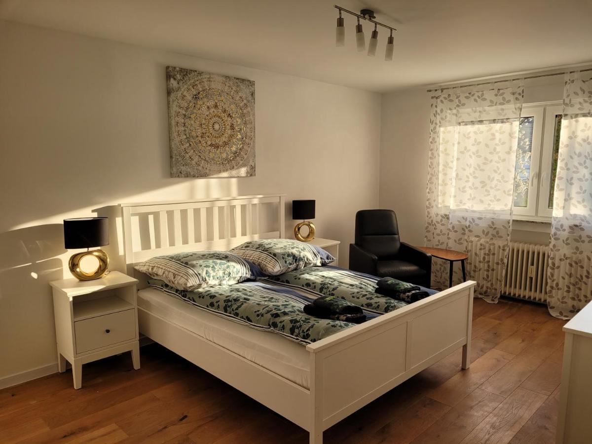 Ferienwohnung Anna Oftersheim Schwetzingen Hockenheim 3 Zimmer mit Balkon Exterior foto